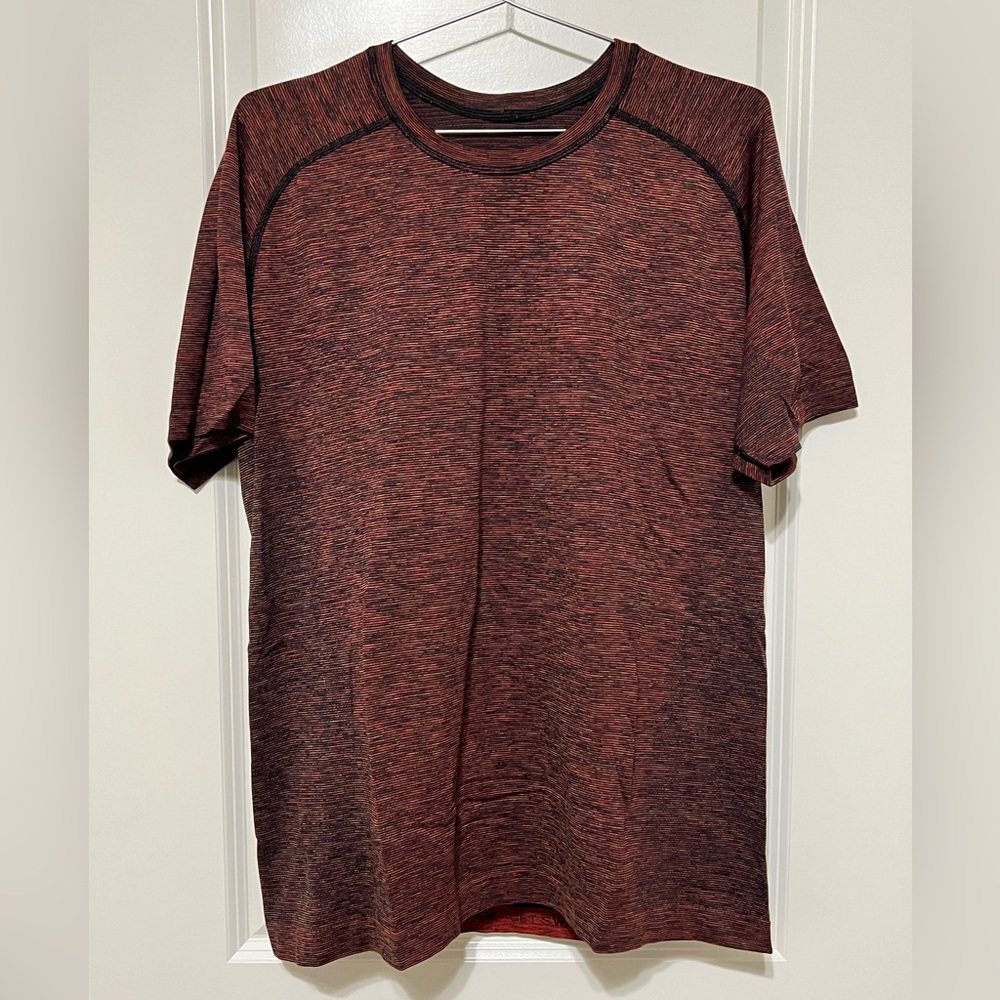 lululemon athletica Men's Short Sleeve Tee - Maroon Heather